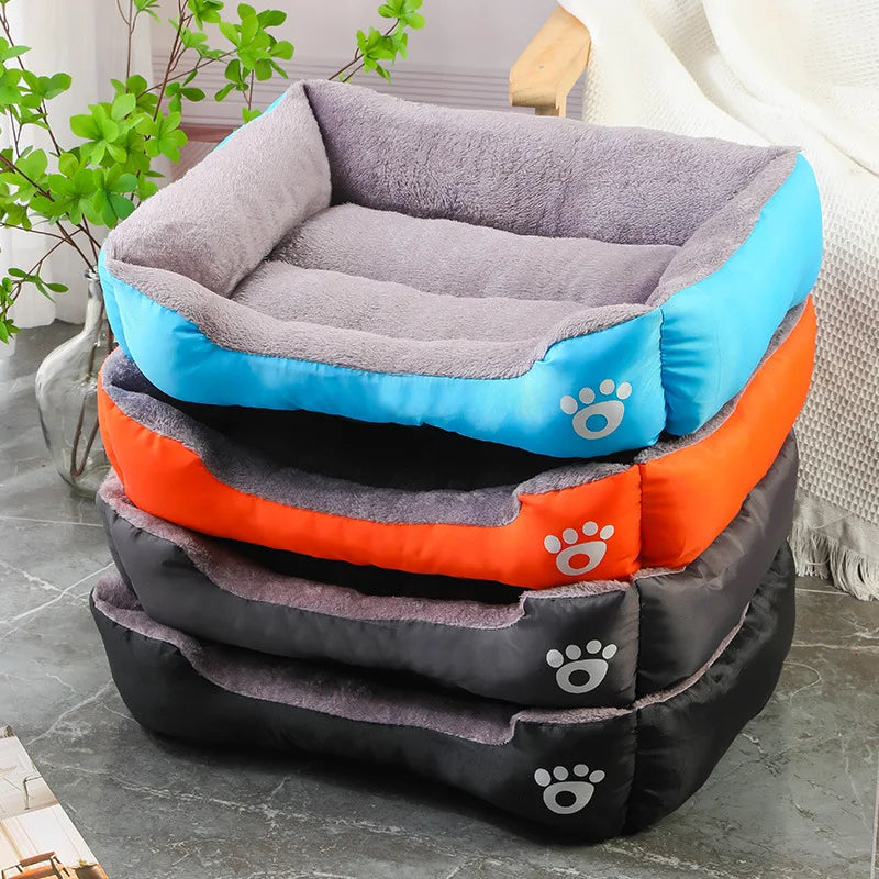 Color Square Design and Waterproof Dog Bed