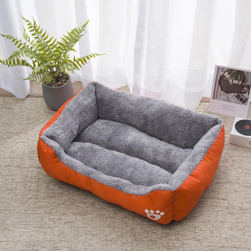 Color Square Design and Waterproof Dog Bed